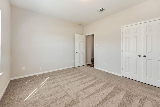 Building Photo - 1683 Rd 3556
