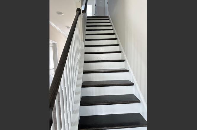 Building Photo - Room in House on Hopper Cir