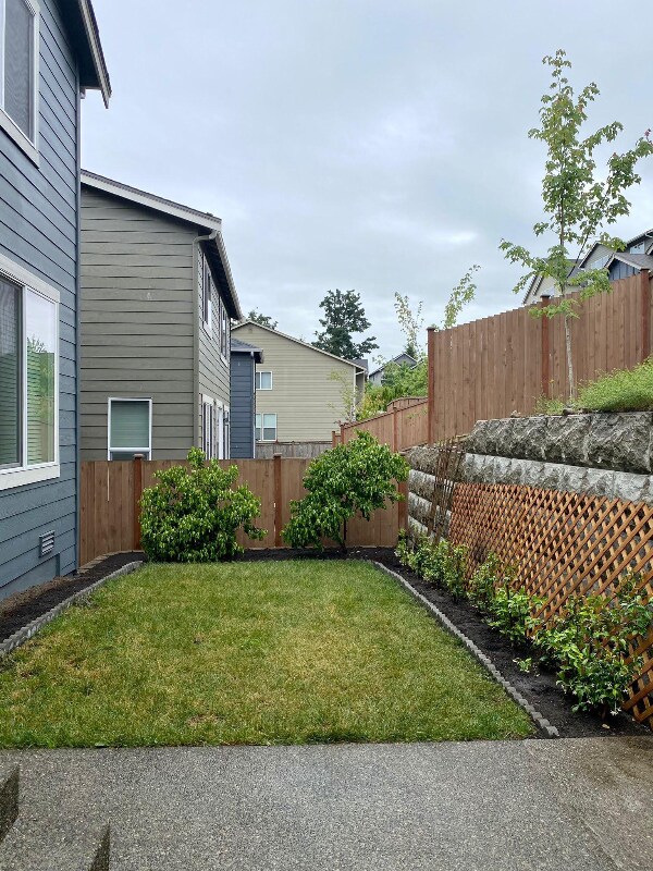 Building Photo - 22823 SE 262nd Ct