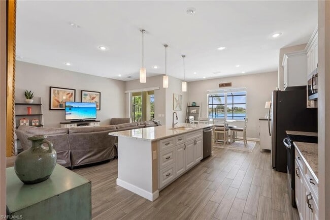 Building Photo - 2970 Orange Grove Trail