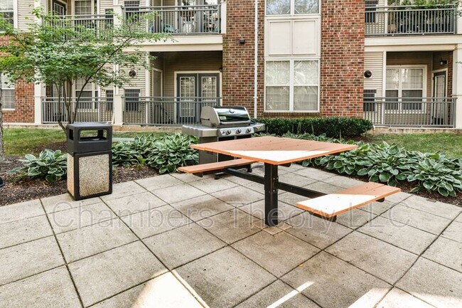 Building Photo - 3021 Nicosh Cir