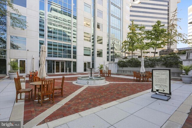 Building Photo - 6403 Tone Dr