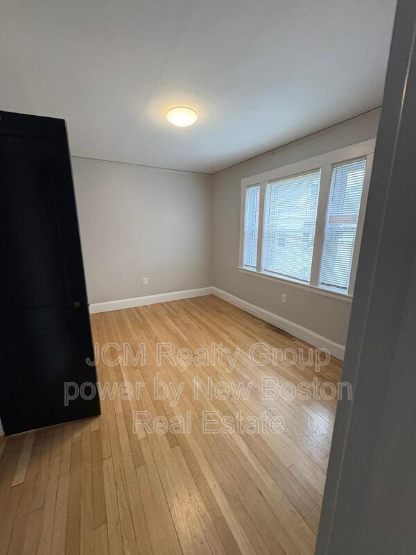 Building Photo - 40 Butler Rd