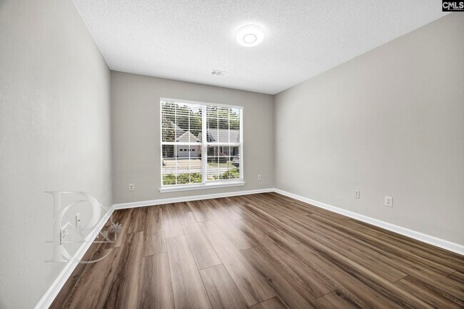 Building Photo - 112 Ivy Garden Ln