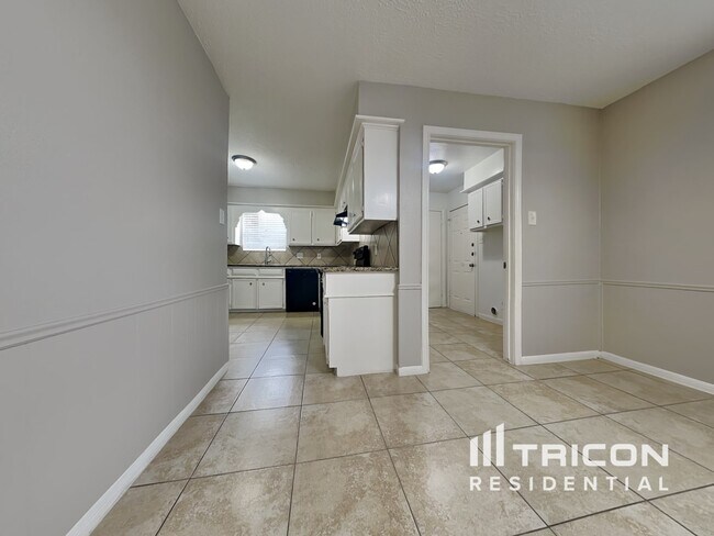 Building Photo - 20202 Laverton Dr