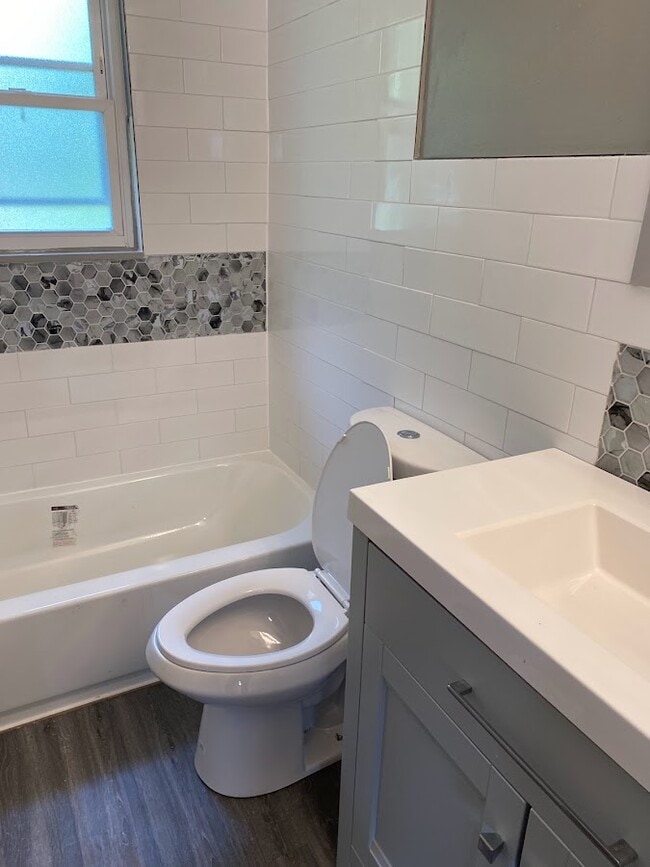 Building Photo - 3006 Benchwood Rd