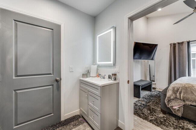 Building Photo - 20773 Skouras Dr