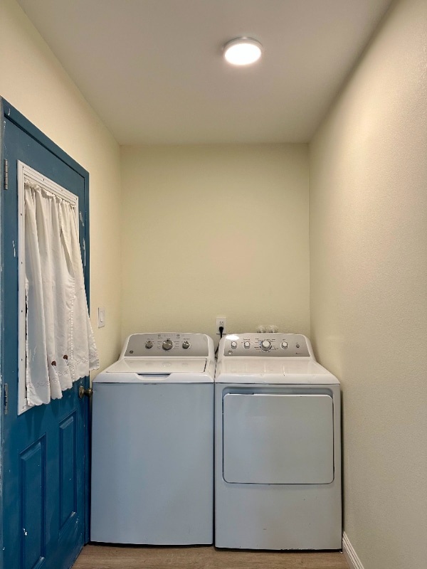 Building Photo - 7860 La Fiesta Dr