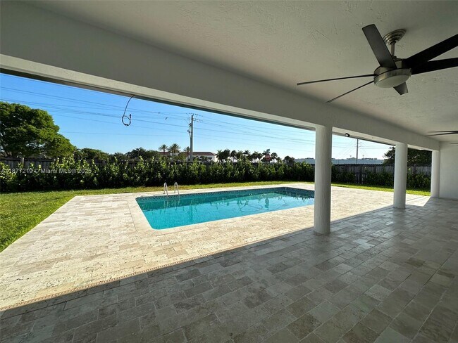 Building Photo - 9203 SW 136th Terrace