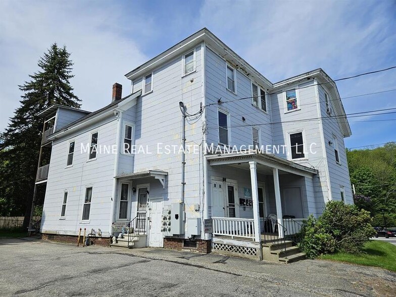 Building Photo - 64 Elm St