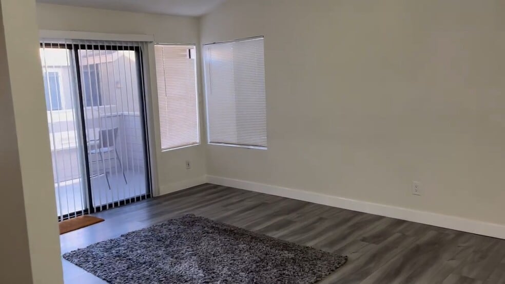 freshly painted - 2035 S Elm St