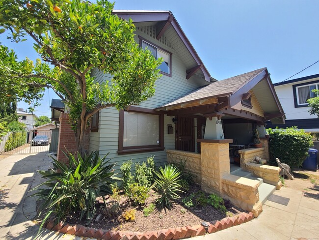 Building Photo - 1742 N Normandie Ave