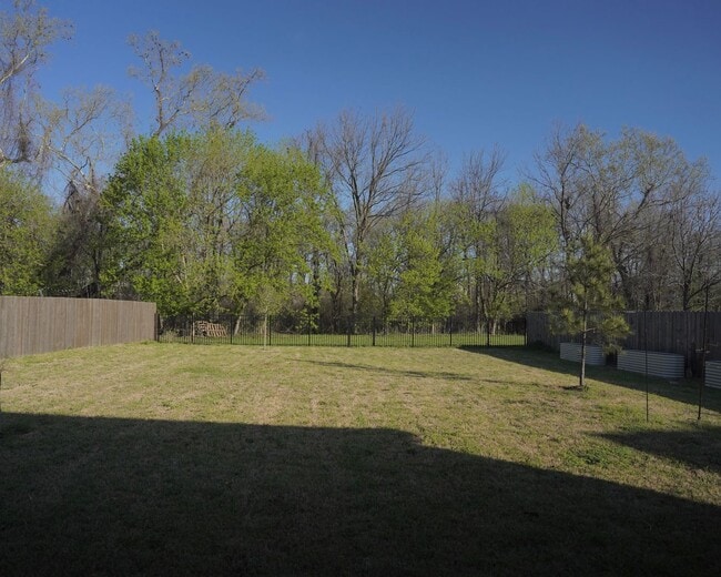 Building Photo - 223 St Edmunds Wy