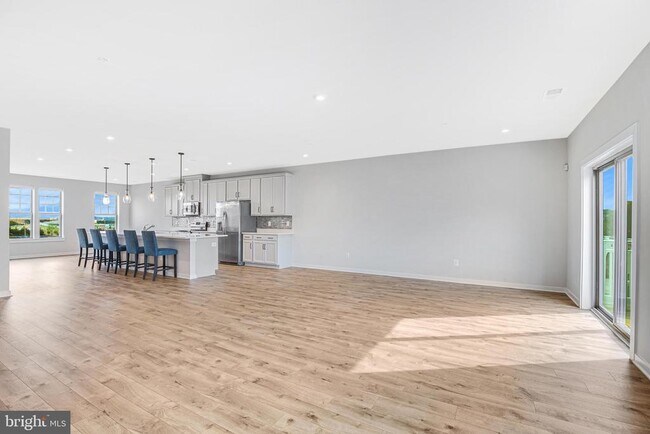 Building Photo - 222 Petite Sirah Terrace SE