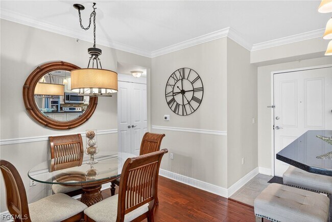 Building Photo - 2825 Palm Beach Blvd