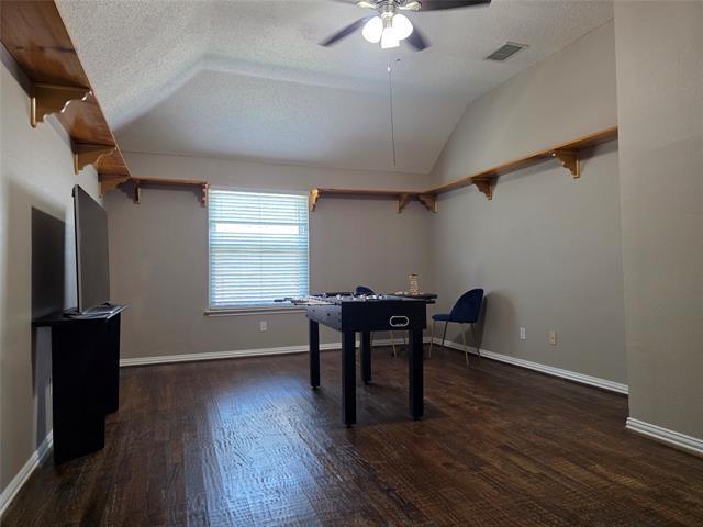 Building Photo - 1728 Forest Glen Dr
