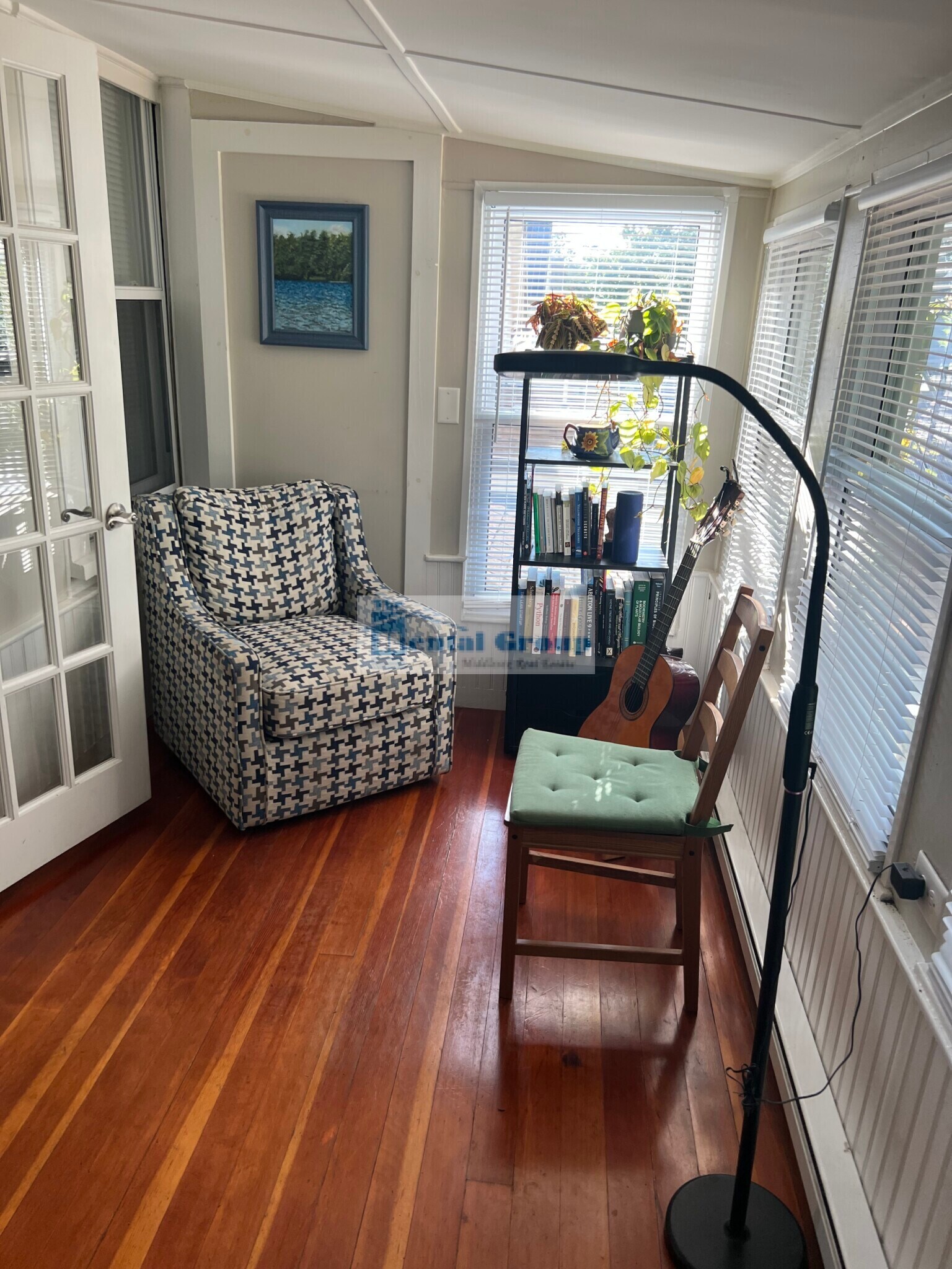 Building Photo - 26 Rand St