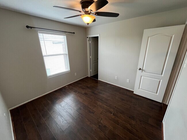 Building Photo - 21335 Finbury Oaks Ln