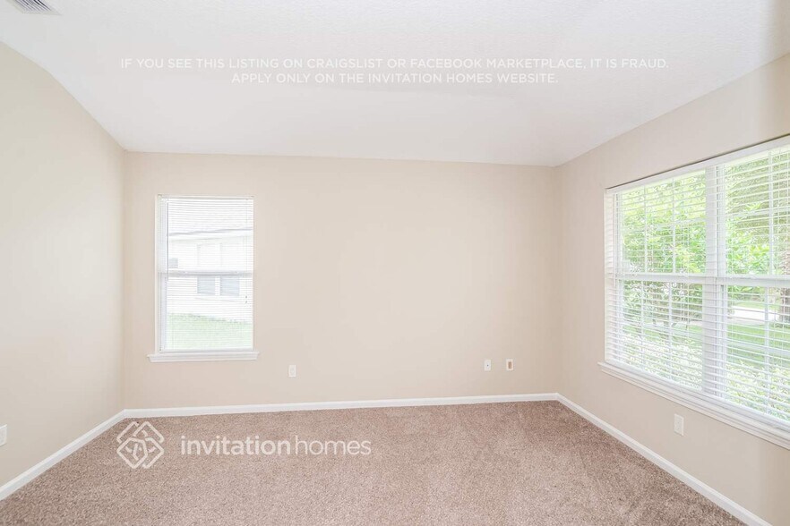 Building Photo - 428 Mistwood Ct