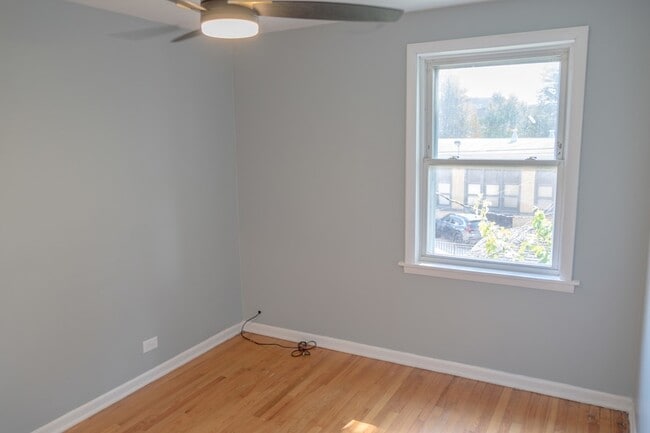 Building Photo - 5445 W 64th St