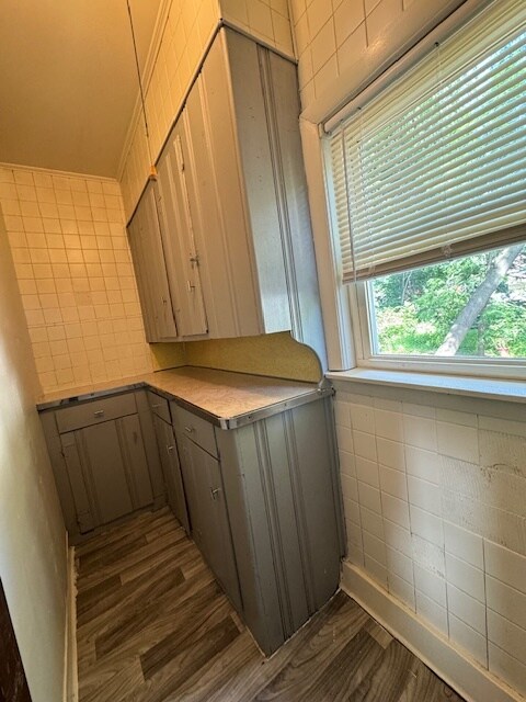 Building Photo - 10 S Kimball St