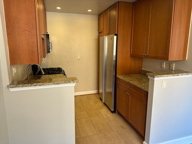 Building Photo - 2725 39th St NW
