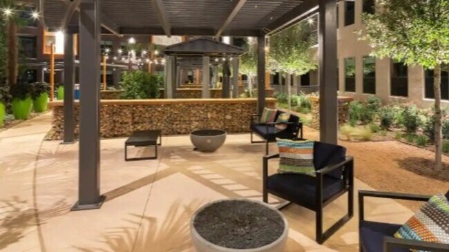 Building Photo - 2401 Aldrich St