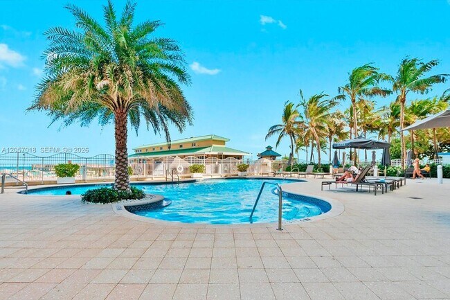 Building Photo - 16699 Collins Ave