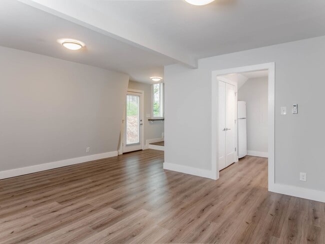 Building Photo - Asheville Duplex Rental-Oakley Area
