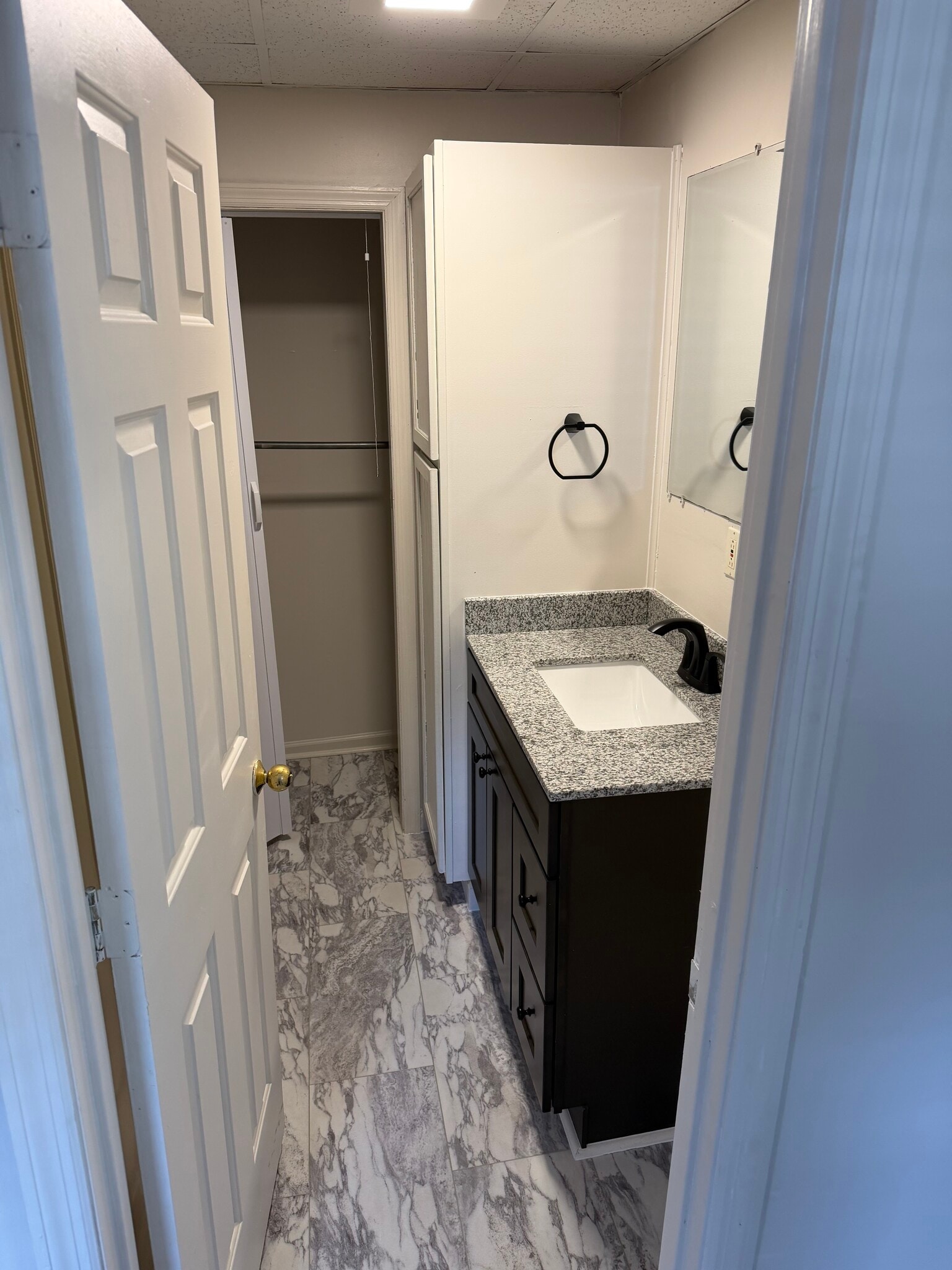 Bath - 265 Sycamore St