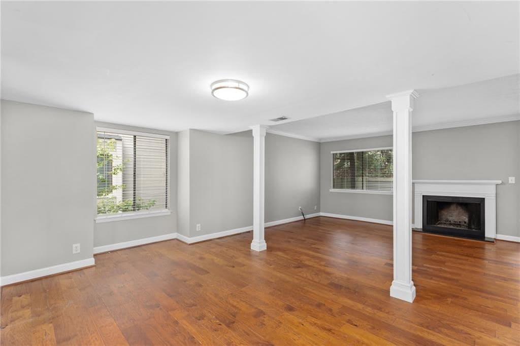 Building Photo - 2875 Torreya Way SE