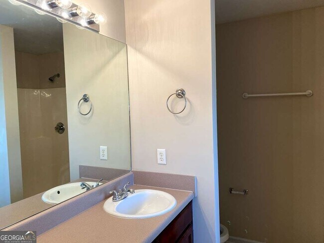 Building Photo - 7523 Grayson Bridge Cir
