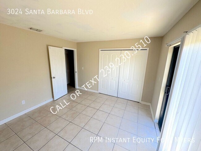 Building Photo - 3024 Santa Barbara Blvd