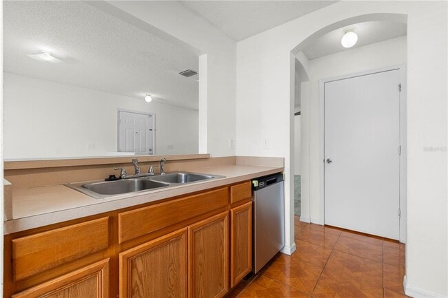 Building Photo - 4110 Waterside Island Ct