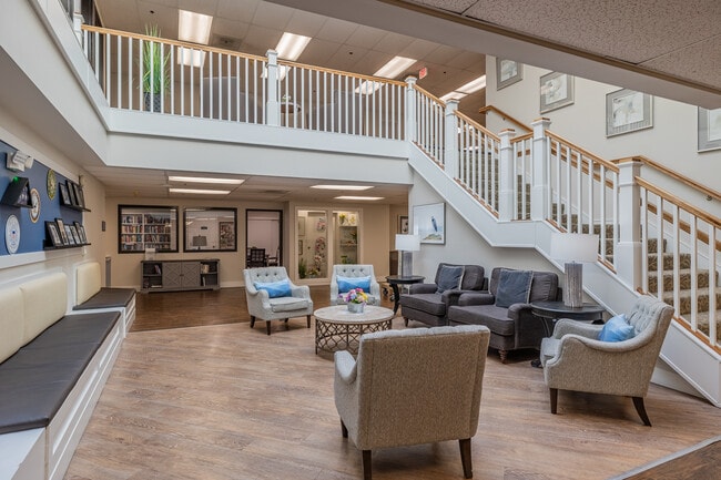 Seating Area - King City Senior Village