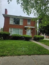 Building Photo - 406 West St