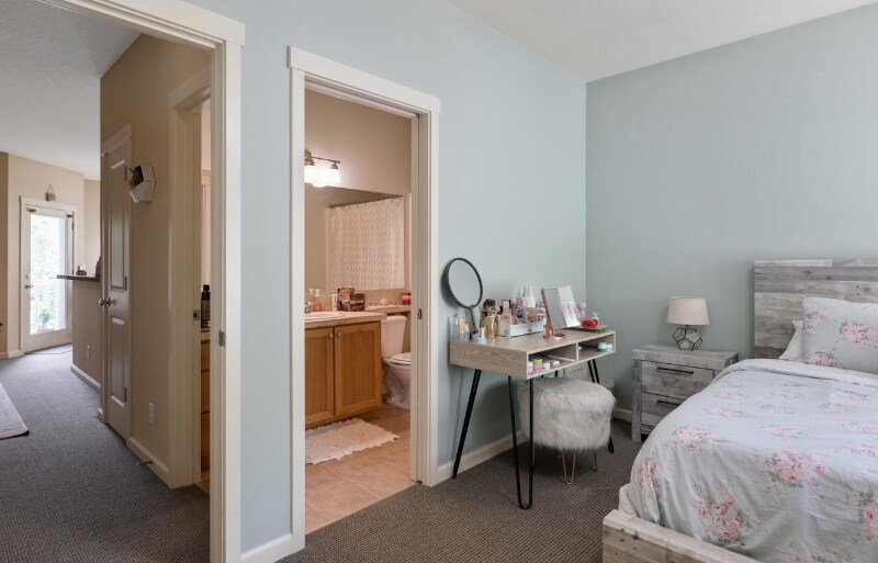 Building Photo - 6298 SW Grand Oaks Dr