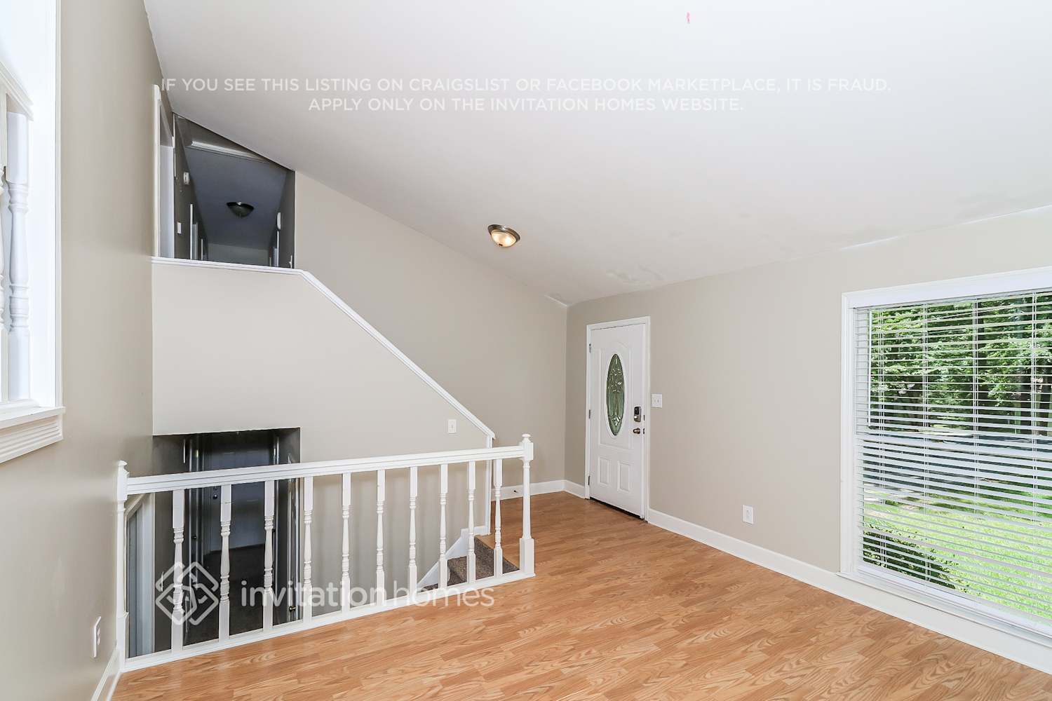 Building Photo - 430 Karen Dr