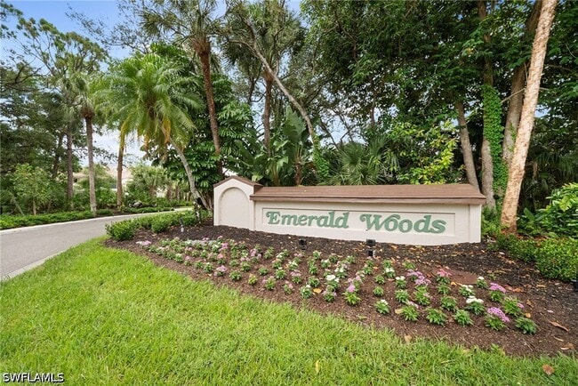 Building Photo - 75 Emerald Woods Dr