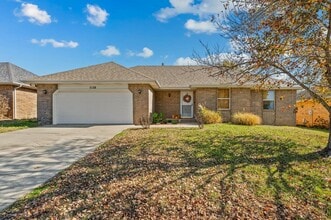 Building Photo - PRE-LEASING! 3 Bedroom in Battlefield