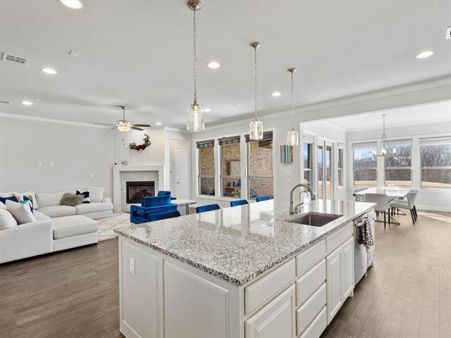 Building Photo - 2419 Portwood Way