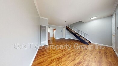 Building Photo - 623 F St