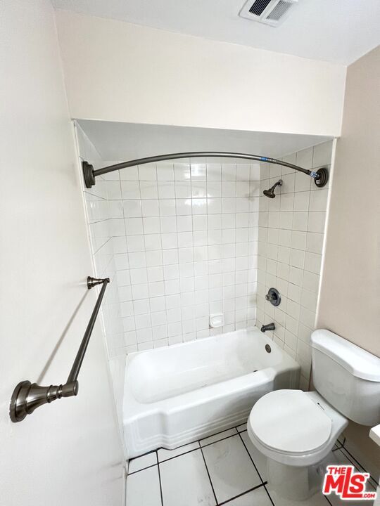 Building Photo - 2637 S Centinela Ave