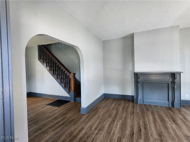 Building Photo - 139 Highland Ave