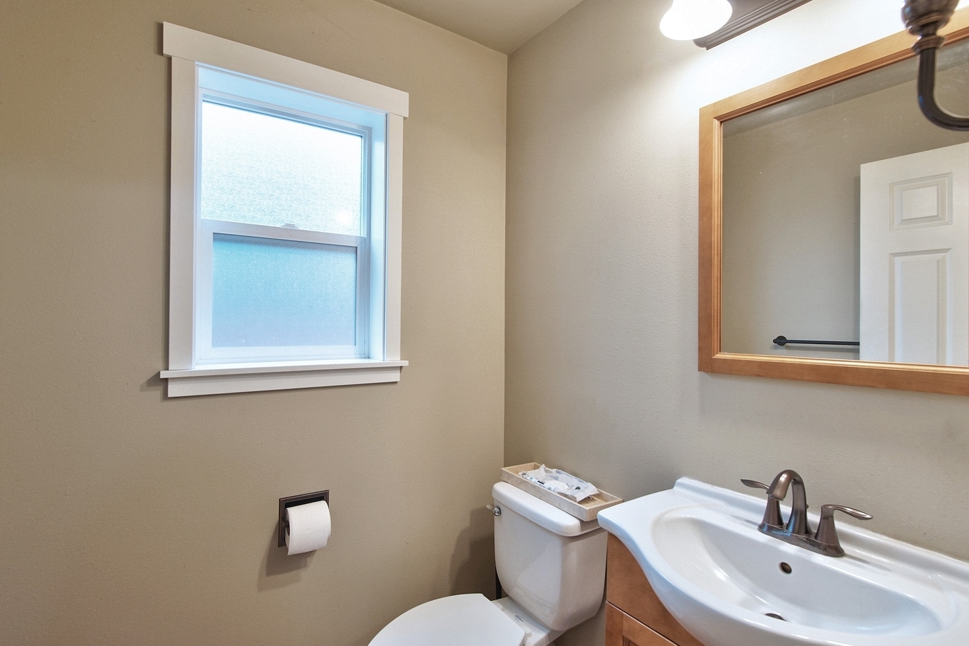 Building Photo - 17536 SW Parkway Ct