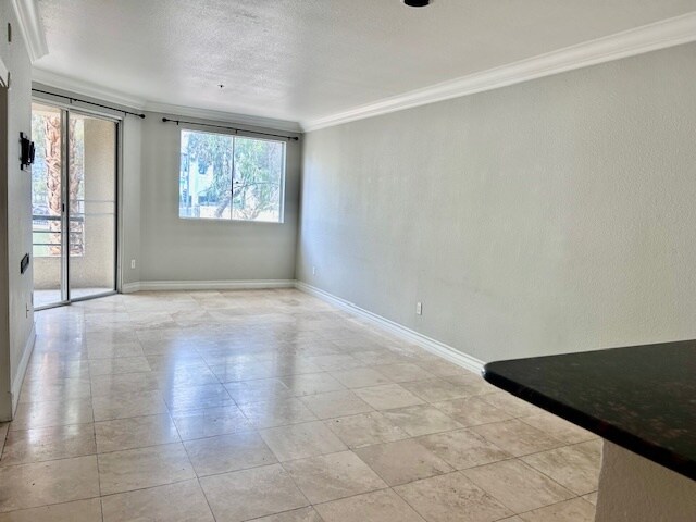 Building Photo - 210 E Flamingo Rd