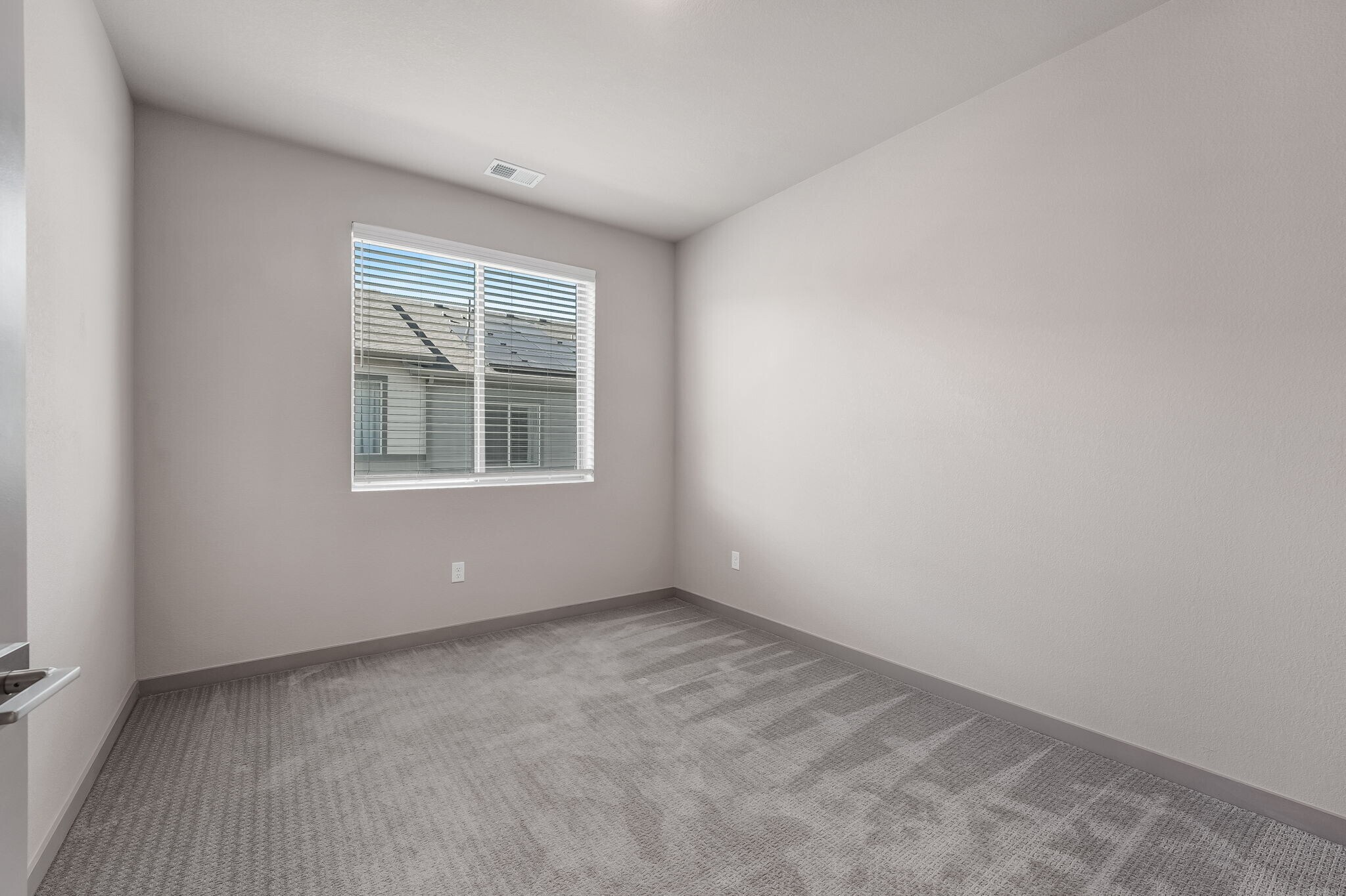 Building Photo - 6388 Nelson Ct