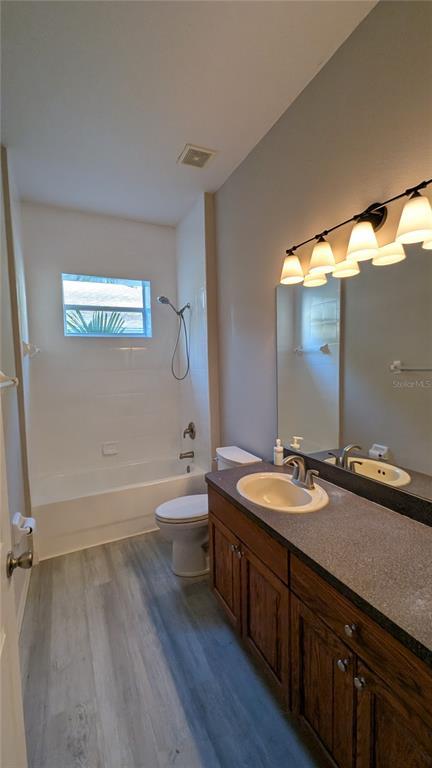 Building Photo - 2606 Fiddlestick Cir