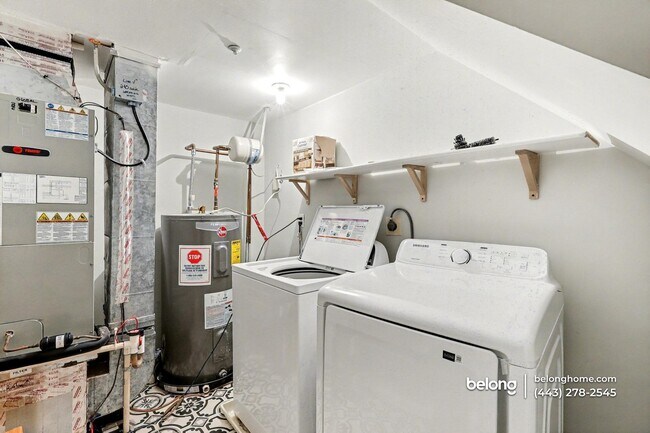 Building Photo - 19009 Crosstie Terrace