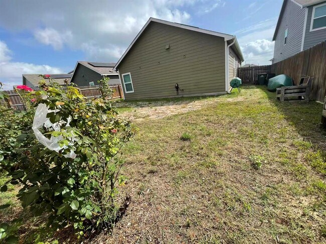 Building Photo - 2321 Forgetmenot Ln